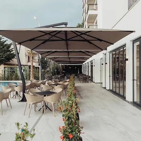 Delight & Hotel Golem (Tirana)