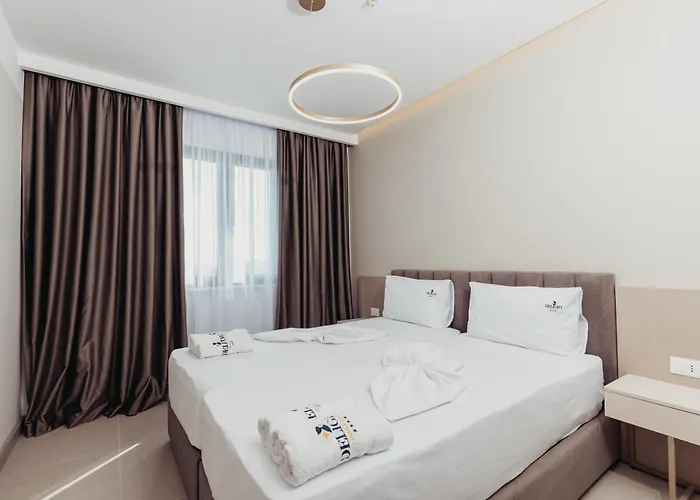 Hotel Delight & Golem (Tirana)